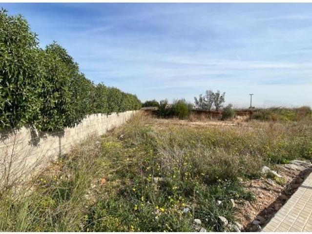 Local Comercial en venta en Torrent, València / Valencia