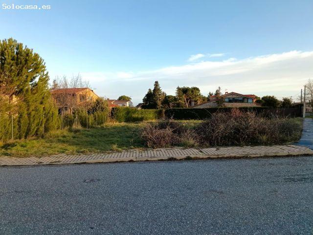 Local Comercial en venta en Navas De Riofrío, Castilla y León