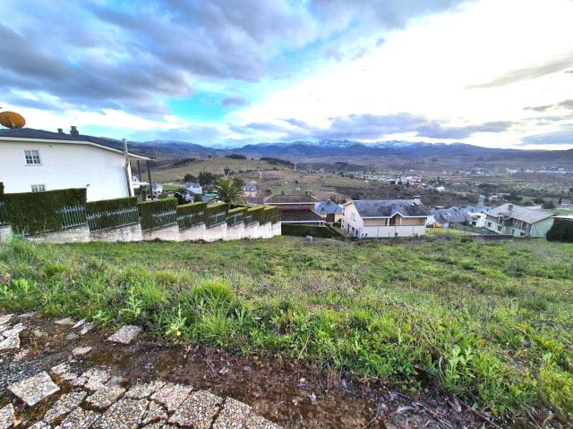 Terreno en venta en Flores del Sil, El Bierzo