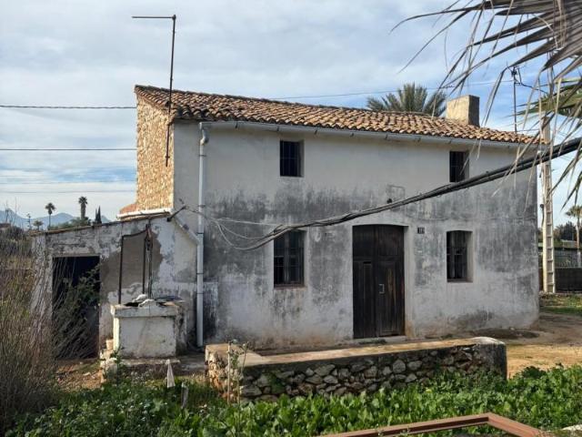 Terreno en venta en Dénia, Valencia