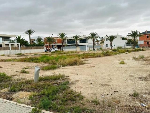 Terreno en venta en La Hoya