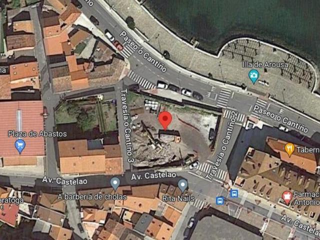 Terreno en venta en A Illa de Arousa, O Salnés