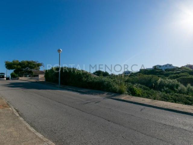 Terreno en venta en Cala Llonga, Menorca