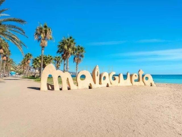 Terreno en venta en Málaga, Monte Dorado