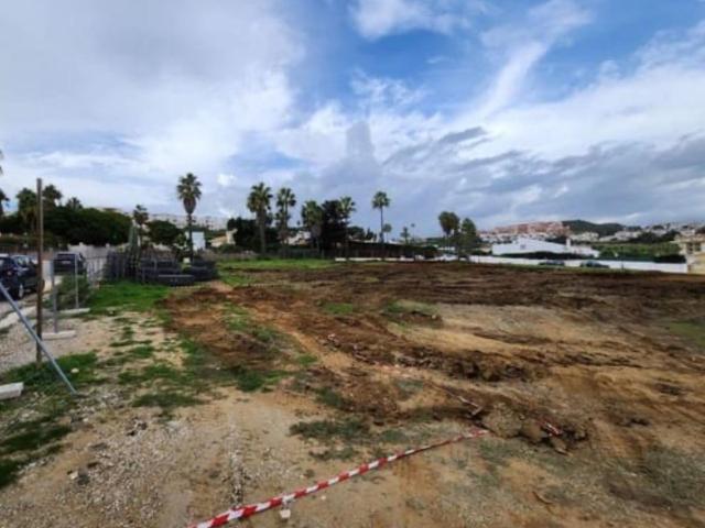Terreno en venta en Manilva