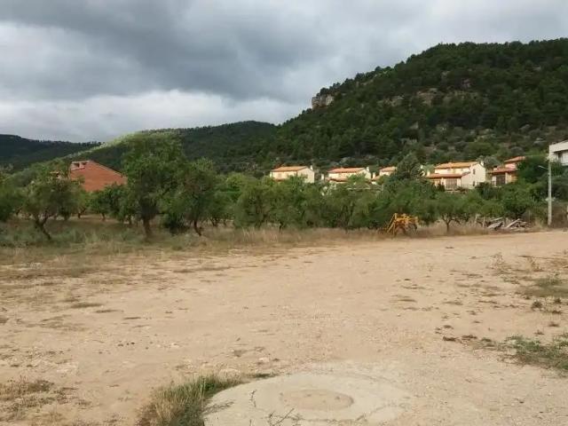 Terreno en venta en Matarraña / Matarranya, Ráfales