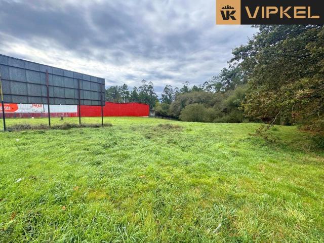 Terreno en venta en Santa Comba, Galicia