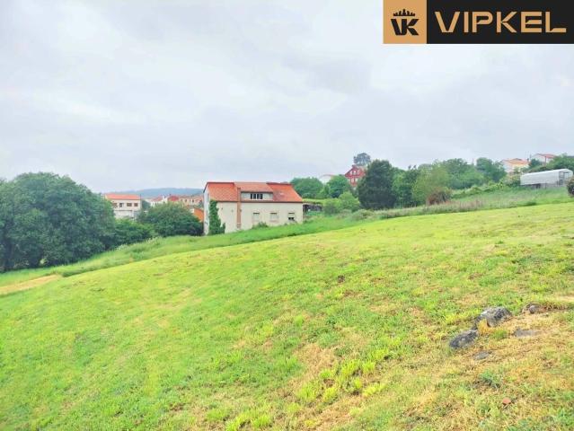 Terreno en venta en Correxíns, Santiago