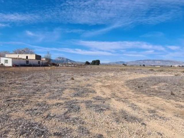 Terreno en venta en Villena