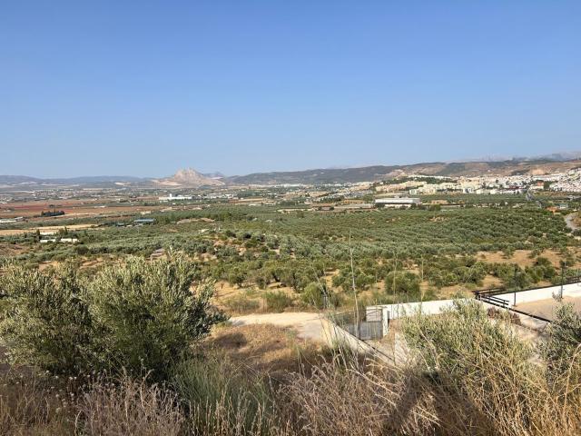 Terreno en venta en Antequera, Andalucía