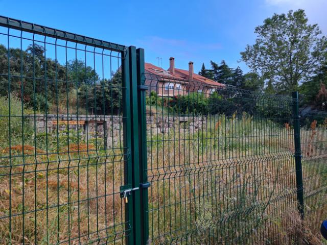 Terreno en venta en Las Rozas De Madrid, Madrid
