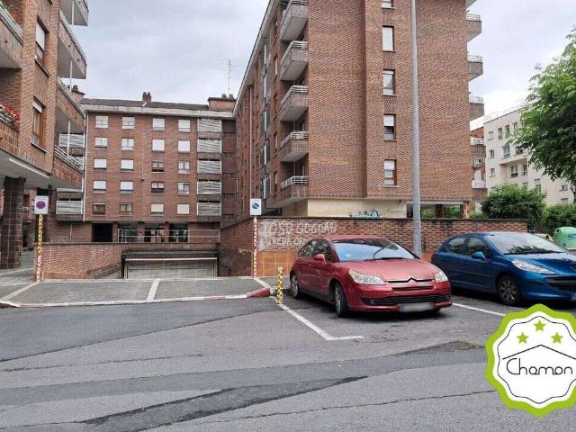 Garaje en venta en Arrigorriaga, Guipúzcoa