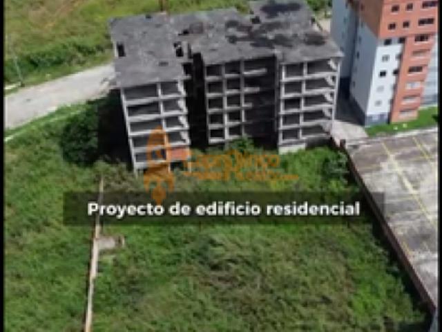 Terreno en venta en El Parral, Valencia