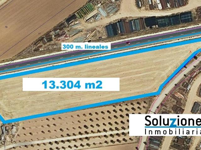 Terreno en venta en Barrax, Castilla-La Mancha