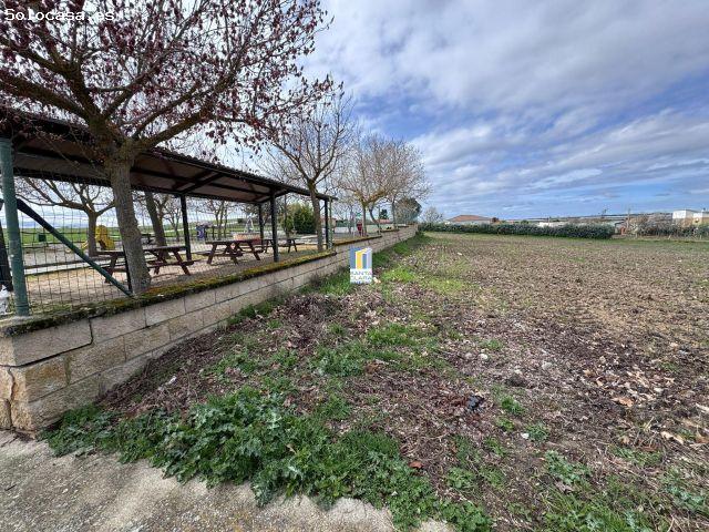Local Comercial en venta en La Hiniesta, Castilla y León