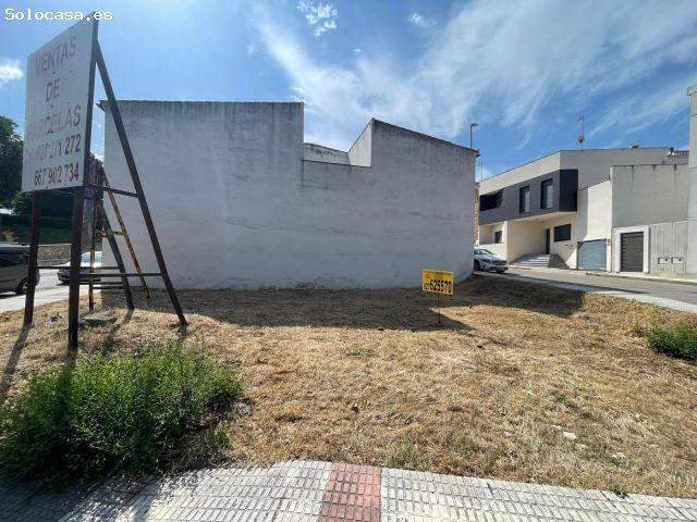 Local Comercial en venta en Arroyo De La Luz, Extremadura