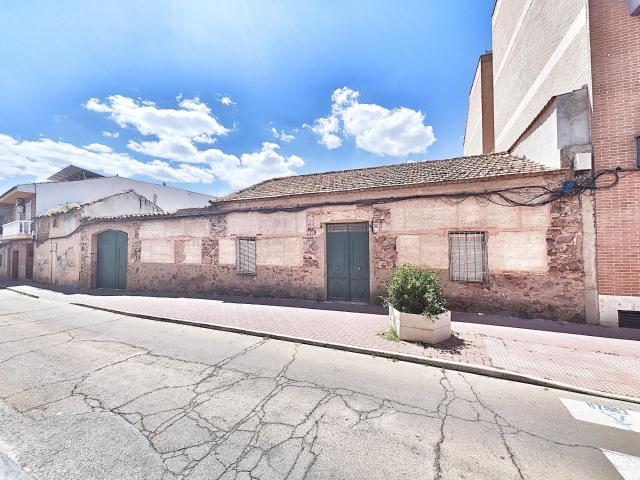 Terreno en venta en Argamasilla De Calatrava, Residencial los Encinares
