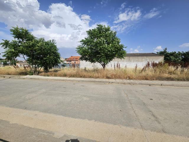 Terreno en venta en Aldeatejada