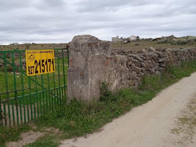 Terreno en venta en Arroyo De La Luz