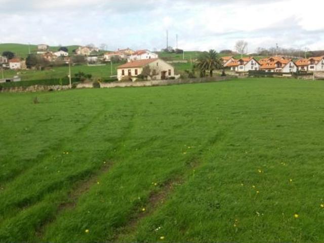 Local Comercial en venta en Bareyo