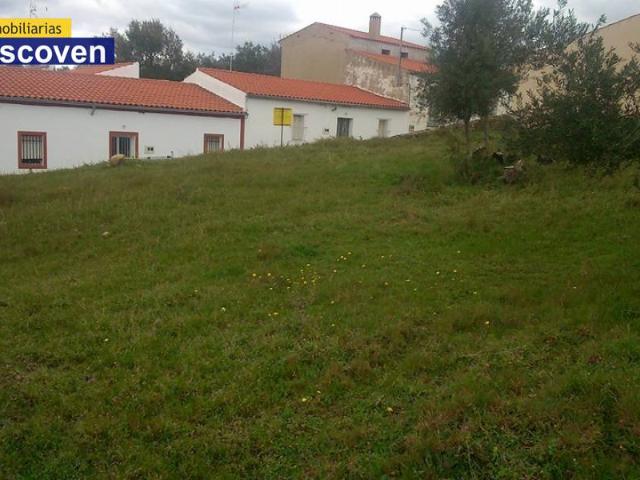 Terreno en venta en Valencia De Alcántara