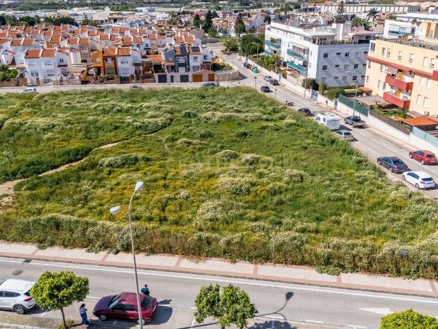 Terreno en venta en El Limonar, Vélez-Málaga