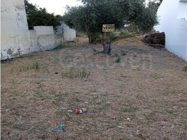 Local Comercial en venta en Valencia De Alcántara, Extremadura