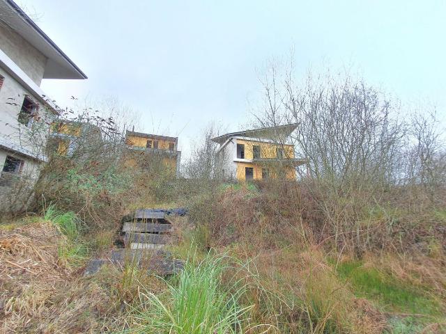 Terreno en venta en Los Escalones, Oviedo
