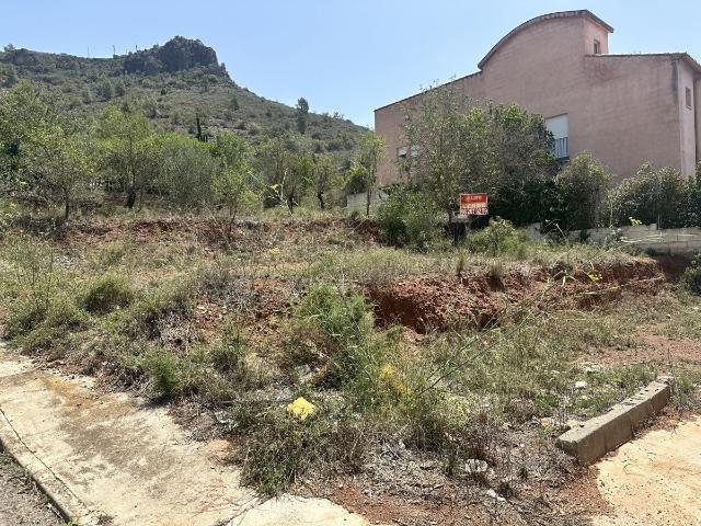 Terreno en venta en Azuébar, Castelló / Castellón