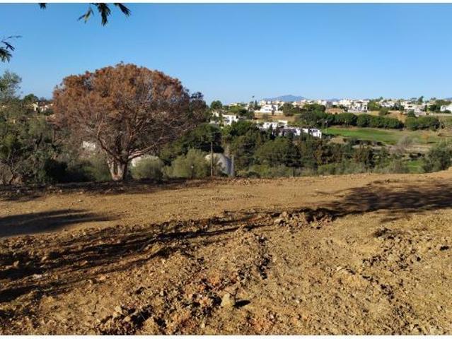 Local Comercial en venta en Artola, Costa del Sol Occidental