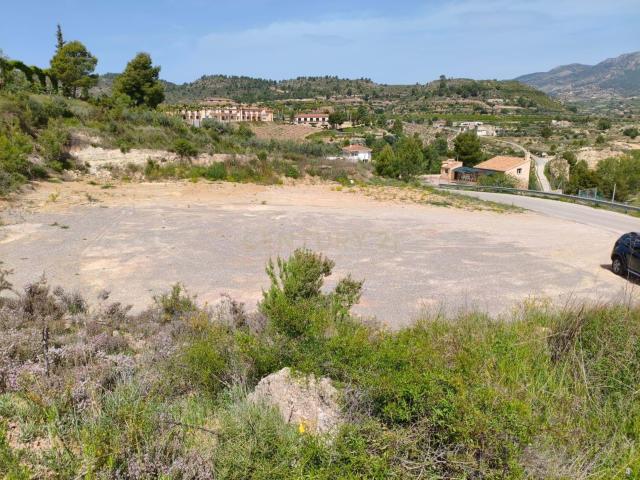 Terreno en venta en La Serranía, Valencia