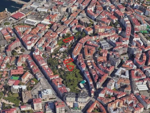 Terreno en venta en Vigo