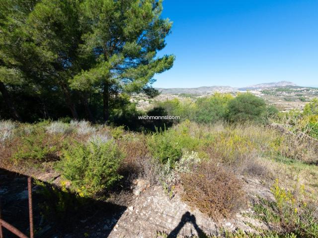 Terreno en venta en Moraira, Teulada