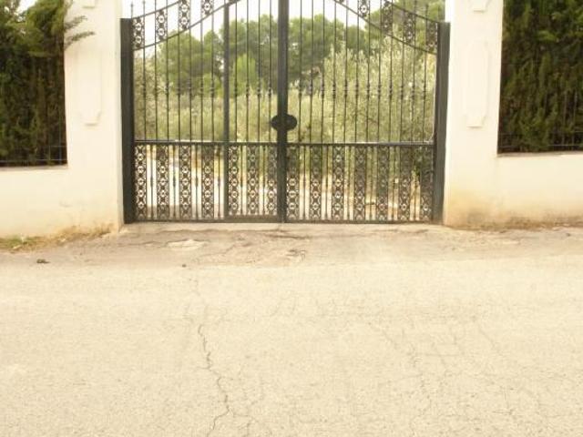 Terreno en venta en Jaén, Las Protegidas