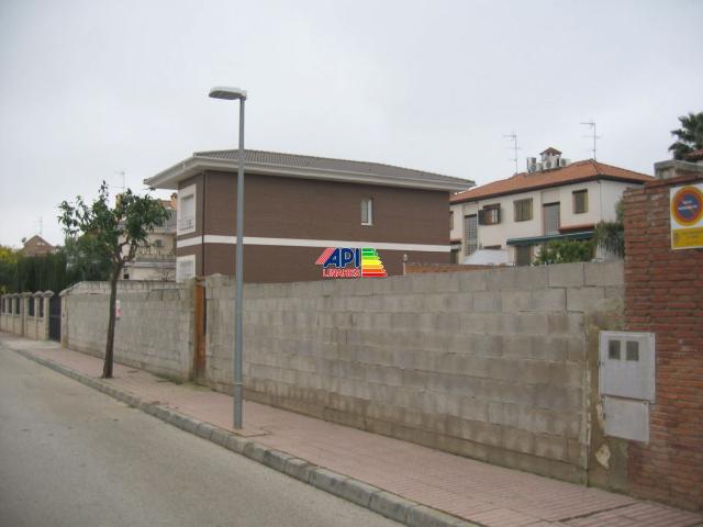 Terreno en venta en Linares, Andalucía