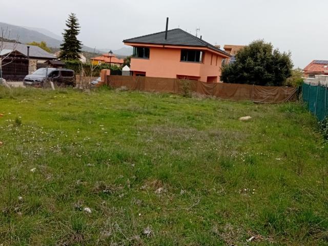 Terreno en venta en Guadalix De La Sierra, Madrid