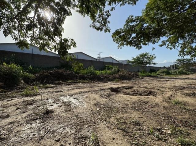 Terreno en venta en Residencias Canarias, Santa Rita
