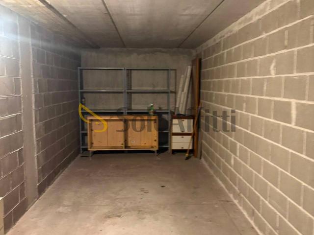 Box in affitto a Busto Arsizio, Lombardia