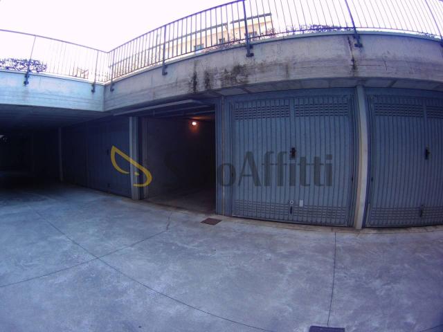 Box in affitto a Zona Omogenea Milano Nord, Cinisello Balsamo