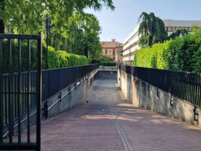 Box in affitto a Zona Omogenea Milano Nord, Cinisello Balsamo