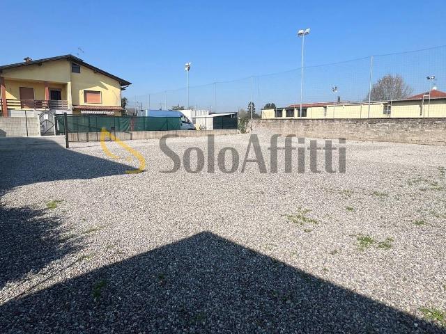 Box in affitto a Comazzo, Lombardia