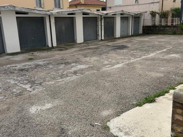 Box in affitto a Lanciano, Abruzzo