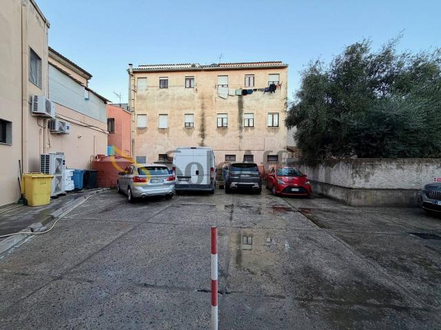 Box in affitto a San Pantaleo, Sardigna/Sardegna