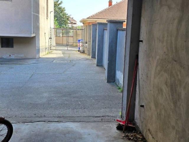 Box in vendita a Borgo Melano, Beinasco