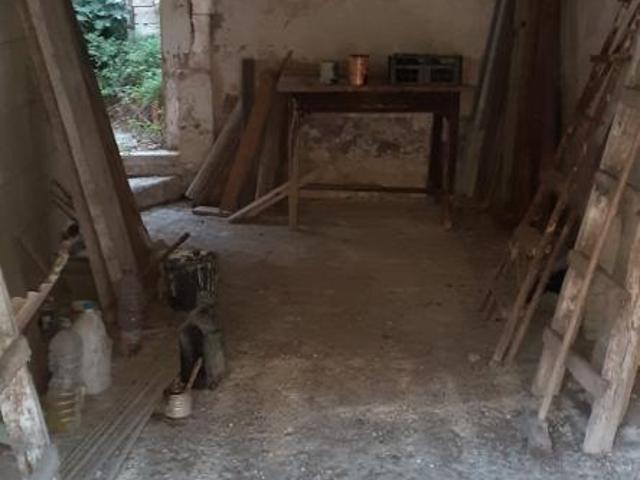 Box in vendita a Canicattini Bagni, Sicilia
