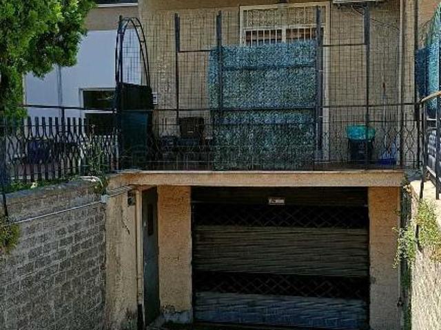 Box in vendita a Poggio dell'Asino, Roma Capitale