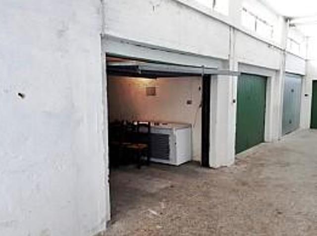 Box in vendita a Chieti, Abruzzo