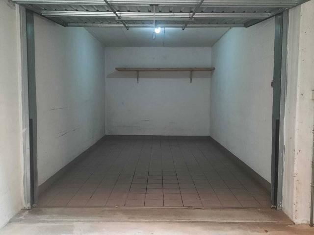 Box in vendita a Fiorenzuola d'Arda, Piacenza