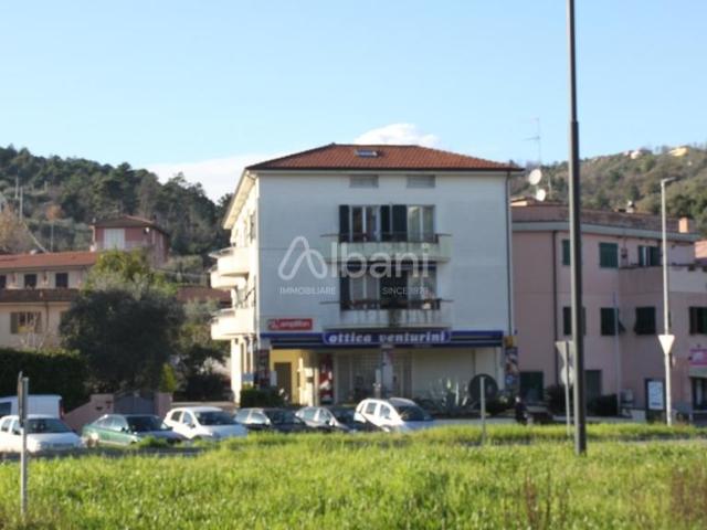 Box in vendita a La Spezia, Liguria