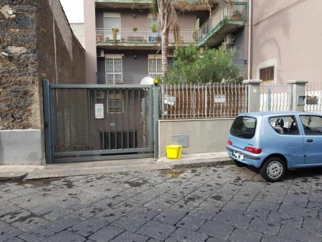 Box in vendita a Milicia, Misterbianco